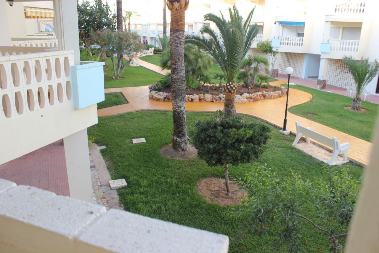 Holiday Beach Дения Екстериор снимка